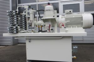 Automatische Messerschleifanlage