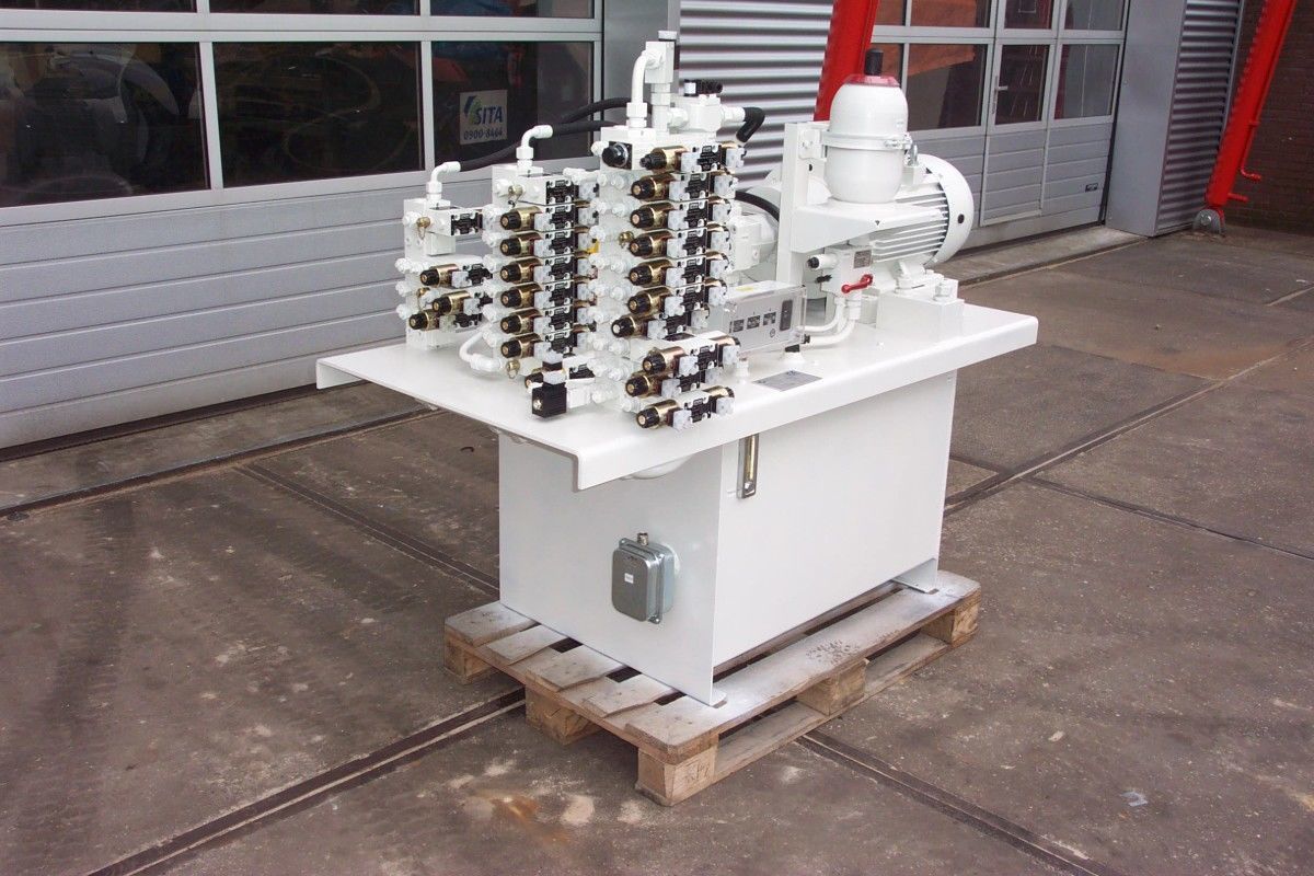 Automatische Messerschleifanlage