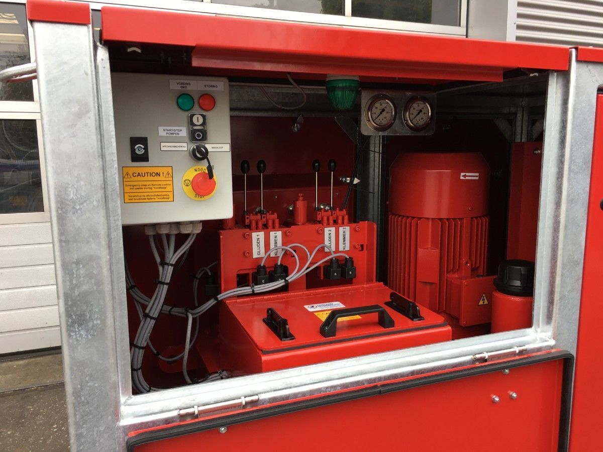 Onshore Jack-Up system