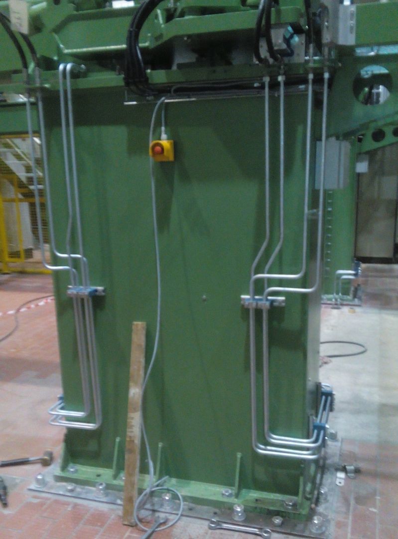 Piping system for the transportation of tambours