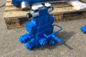 Hydraulisch systeem tbv rompen van buizen