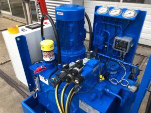 Automatische spoel en test unit