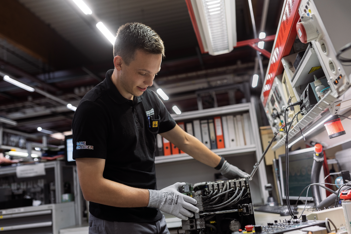 Reparatie Servo Drives