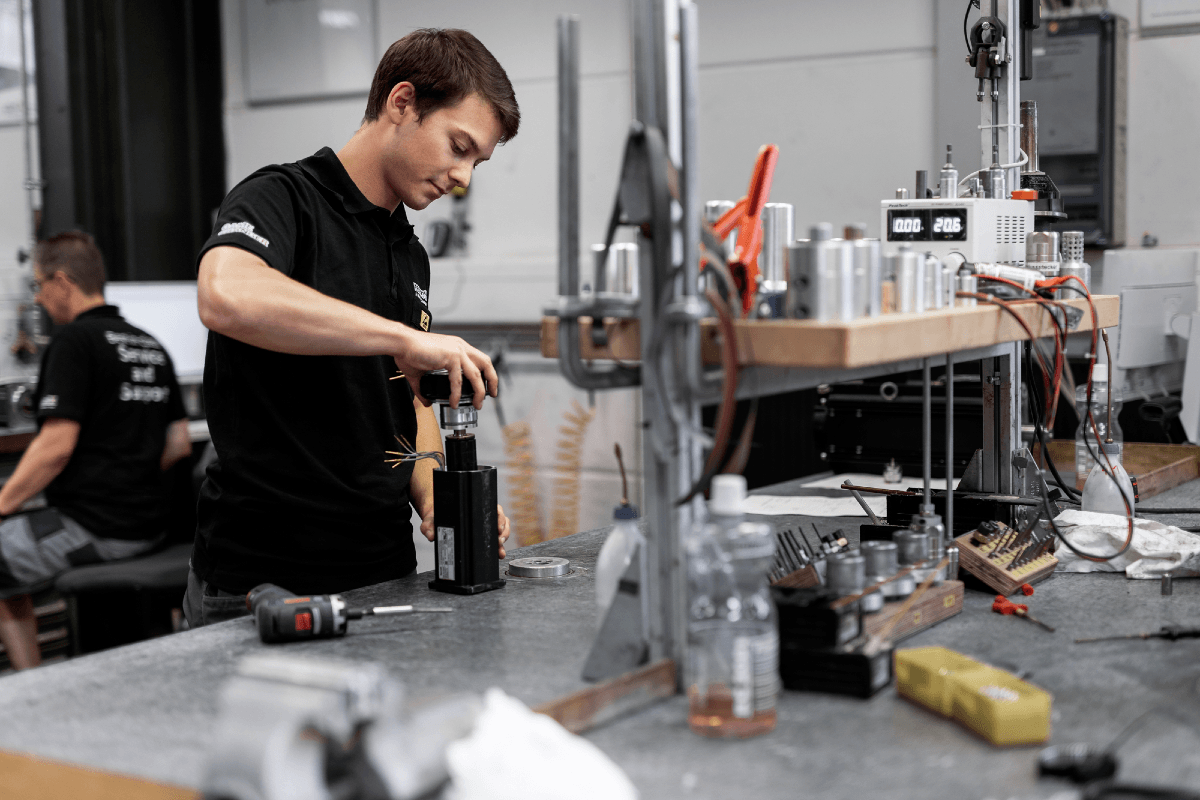 Reparatie Servo Motoren